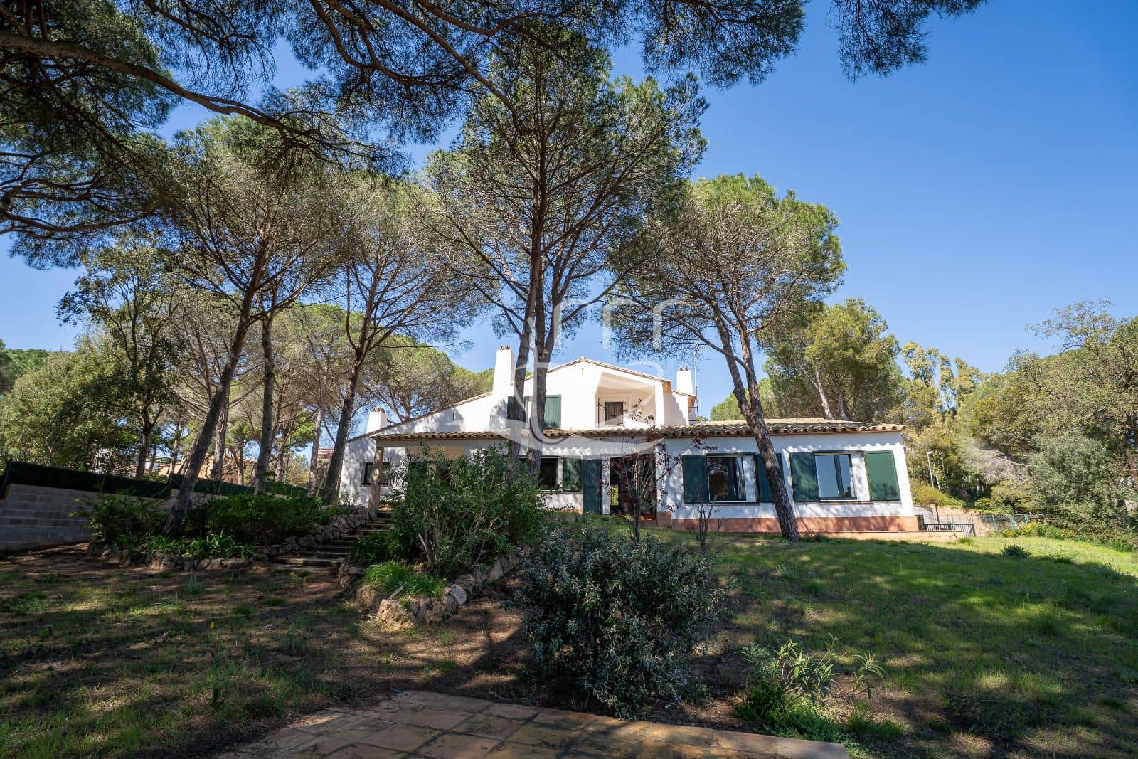 5 bedroom Villa for sale in Llafranc with garage - € 2,500,000 (Ref: 9723483)
