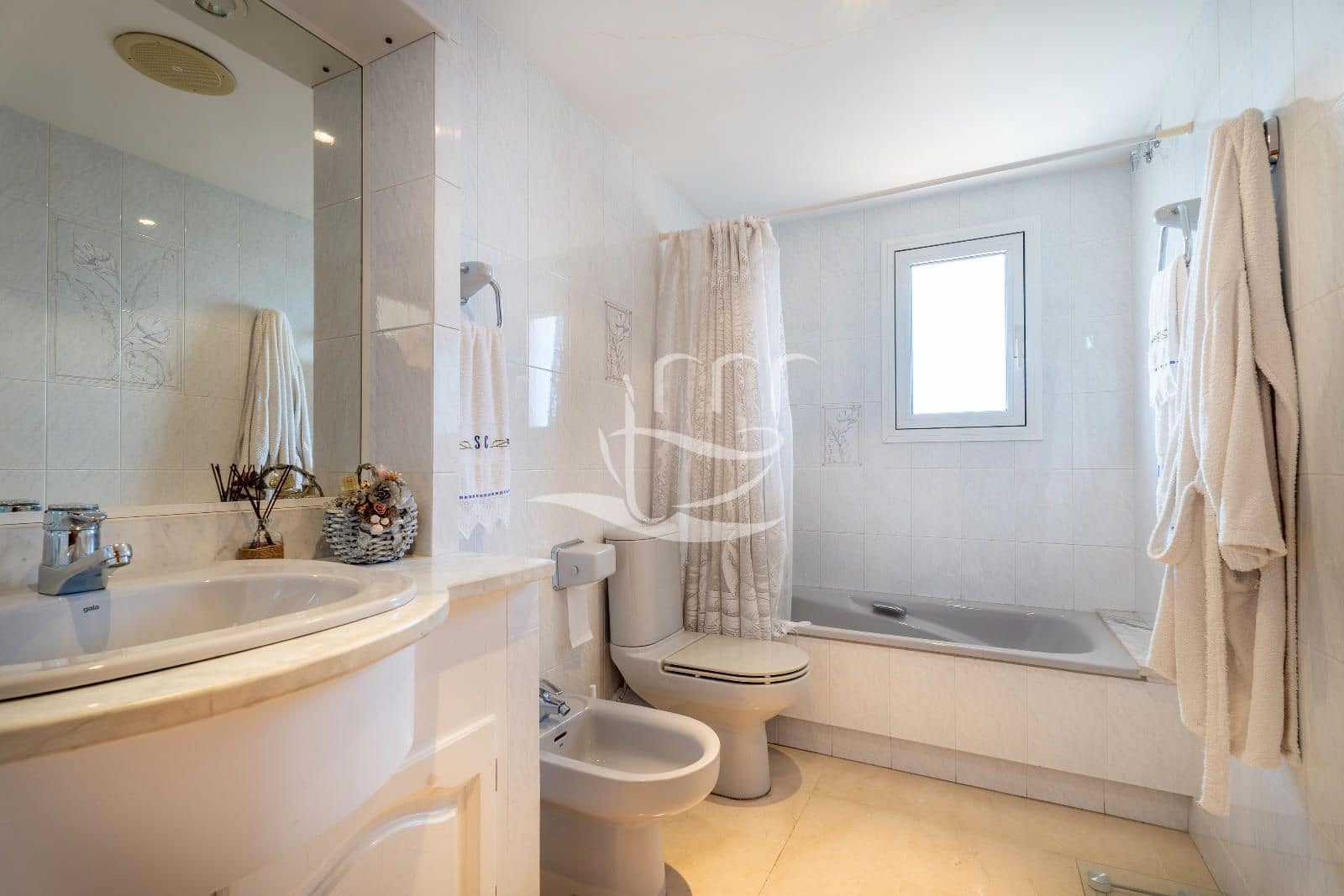 4 bedroom Villa for sale in Palafrugell with garage - € 580,000 (Ref: 9737256)