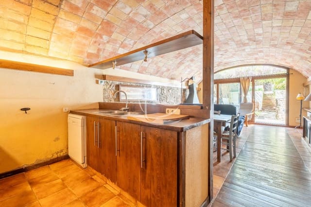 3 slaapkamer Villa te koop in Palafrugell - € 385.000 (Ref: 9800030)