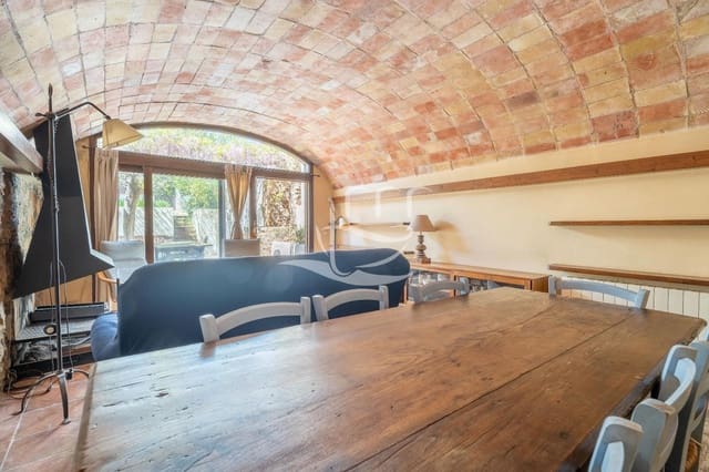 3 slaapkamer Villa te koop in Palafrugell - € 385.000 (Ref: 9800030)