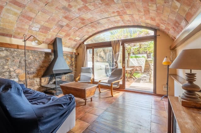 3 slaapkamer Villa te koop in Palafrugell - € 385.000 (Ref: 9800030)