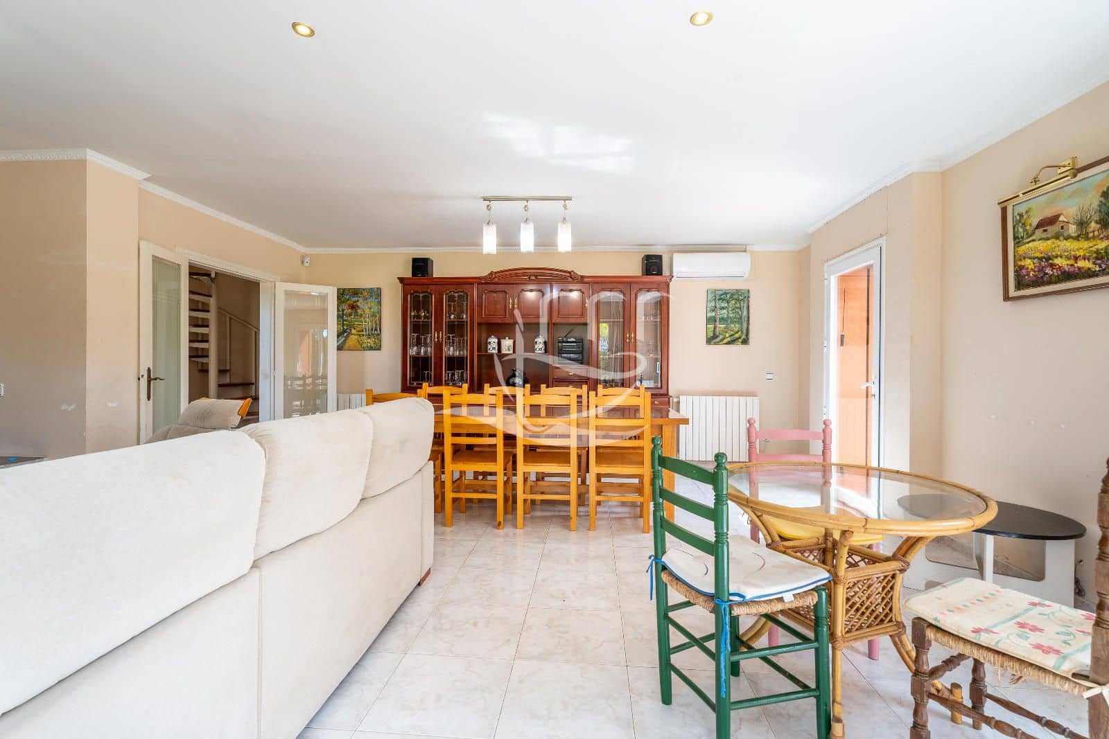 6 Zimmer Villa zu verkaufen in Llagostera mit Pool Garage - 780.000 € (Ref: 9810359)