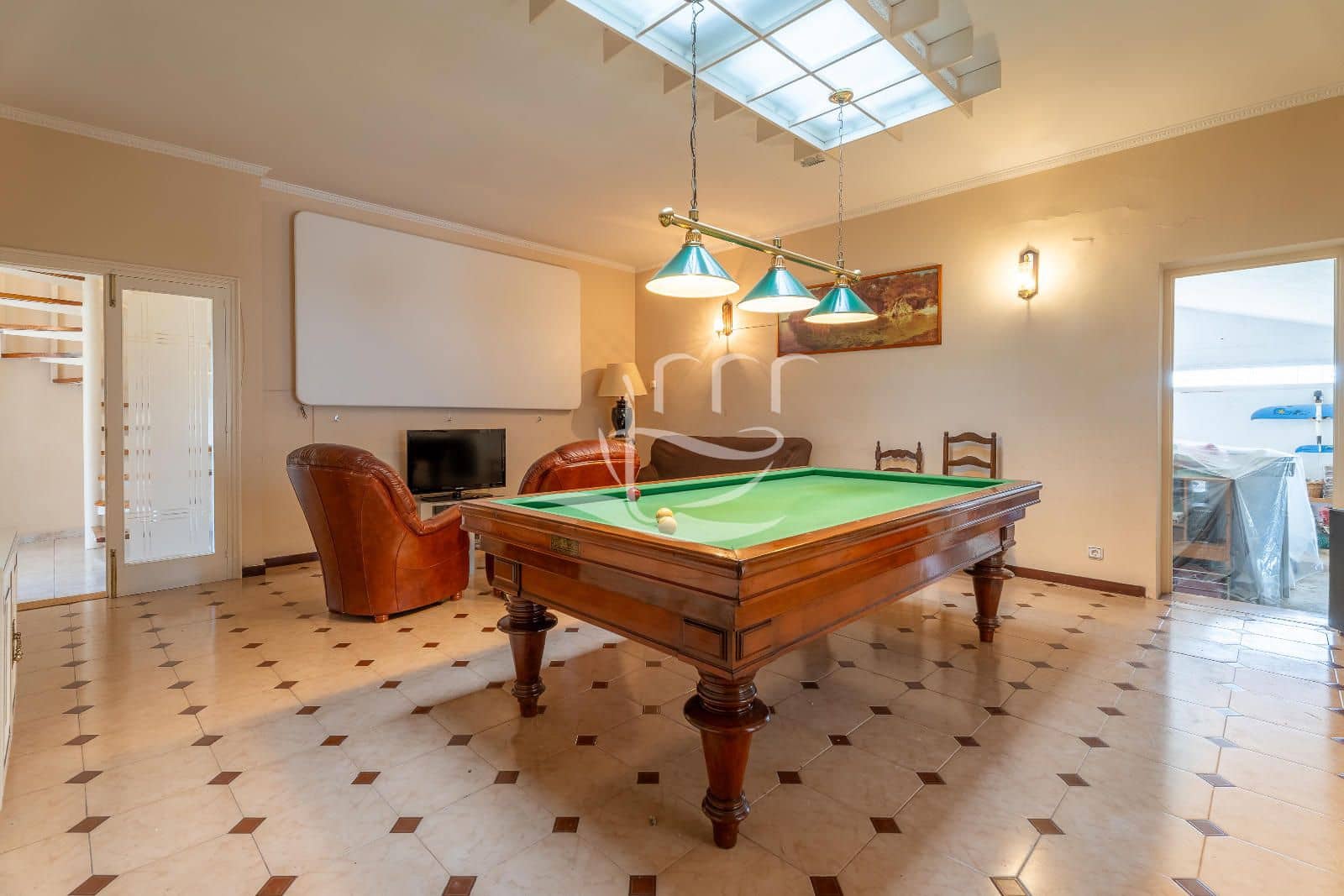 6 Zimmer Villa zu verkaufen in Llagostera mit Pool Garage - 780.000 € (Ref: 9810359)