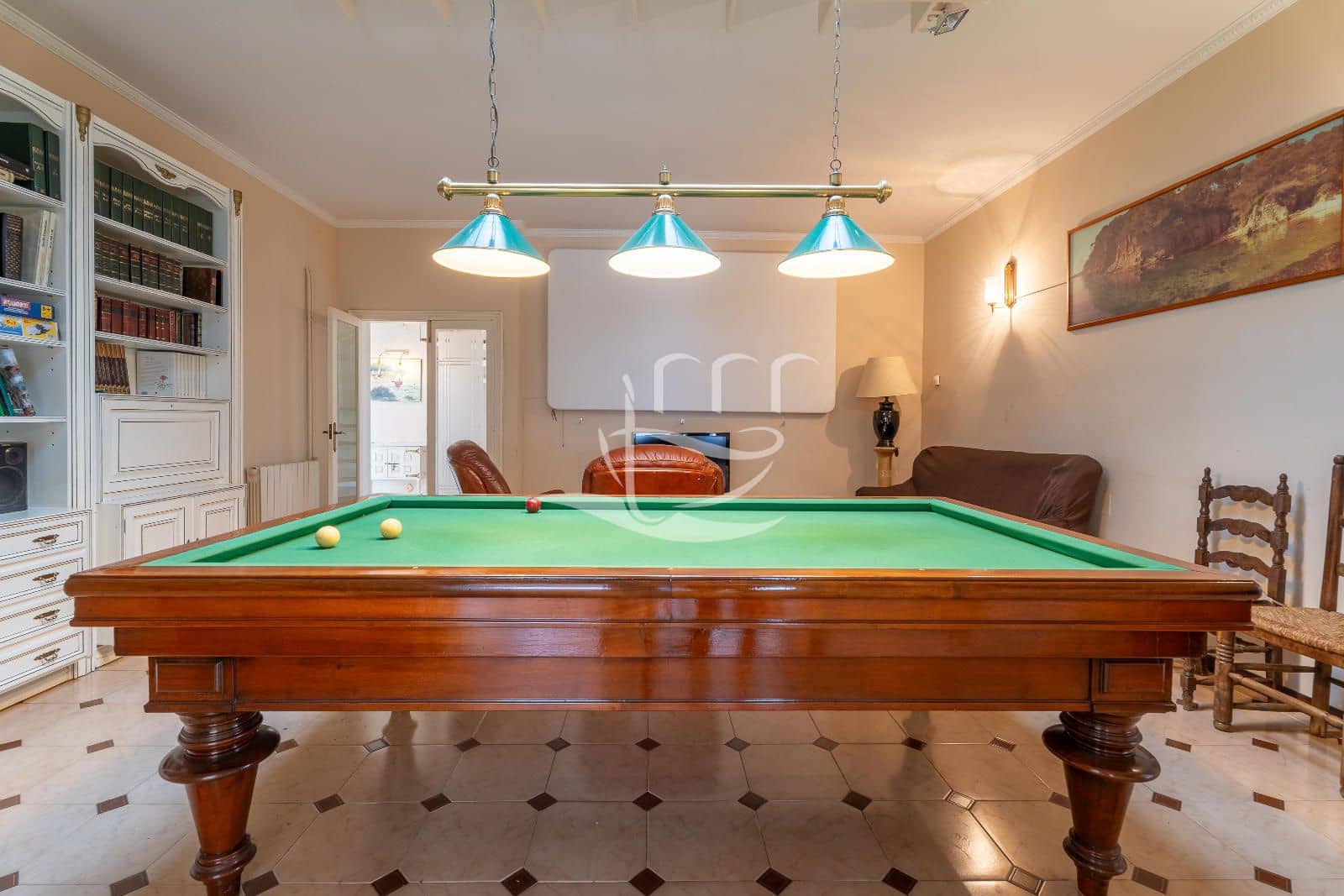 6 Zimmer Villa zu verkaufen in Llagostera mit Pool Garage - 780.000 € (Ref: 9810359)