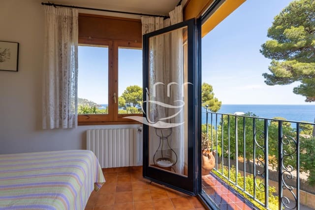 4 chambre Maison de Ville à vendre à Calella de Palafrugell, Palafrugell avec piscine garage - 975 000 € (Ref: 9879988)