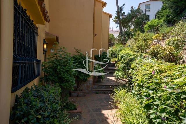 4 soverom Hus til salgs i Calella de Palafrugell, Palafrugell med svømmebasseng garasje - € 1 050 000 (Ref: 9879988)