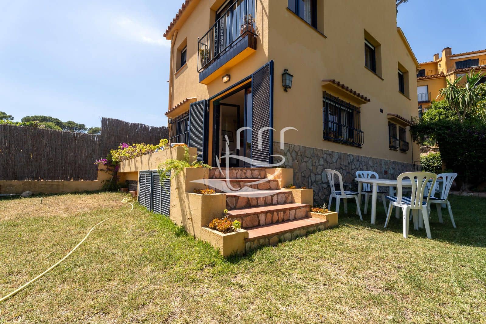 4 soverom Hus til salgs i Calella de Palafrugell med svømmebasseng garasje - € 1 050 000 (Ref: 9879988)