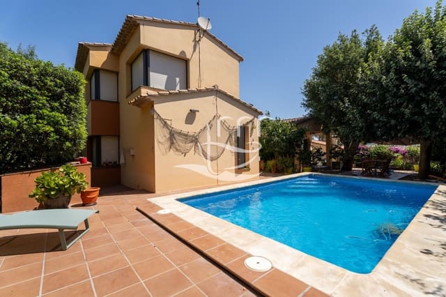 3 sypialnia Willa na sprzedaż w Palafrugell z basenem garażem - 625 000 € (Ref: 9909019)