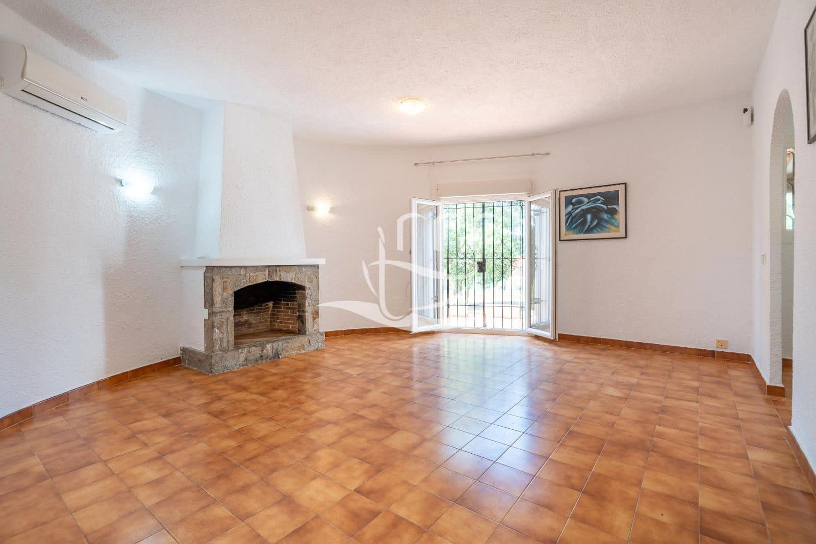 3 bedroom Villa for sale in Begur with garage - € 545,000 (Ref: 9926369)