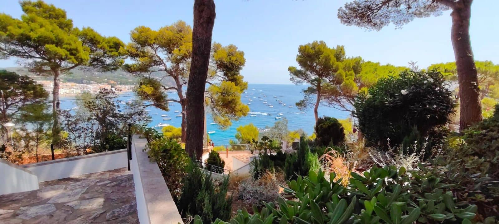 4 bedroom Penthouse for sale in Calella de Palafrugell with pool garage - € 1,280,000 (Ref: 9995355)