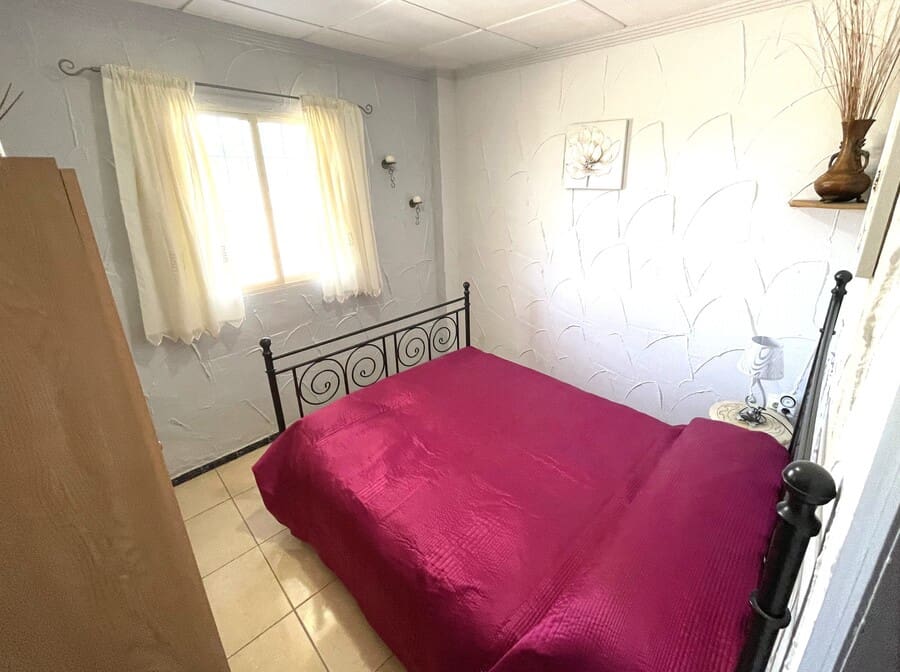 3 chambre Finca/Maison de Campagne à vendre à Bonares avec piscine garage - 168 000 € (Ref: 10177585)