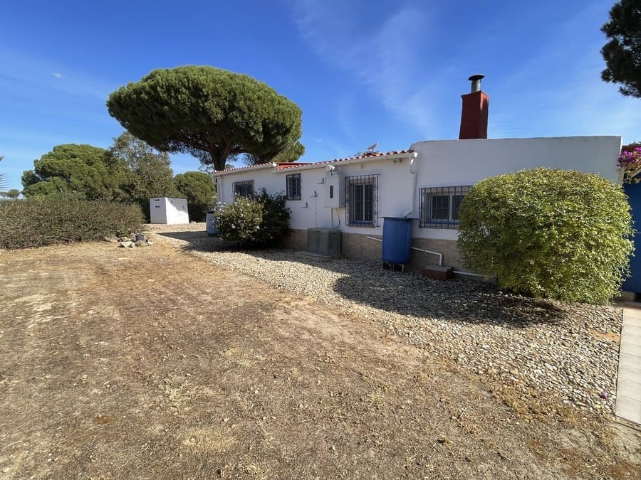 3 chambre Finca/Maison de Campagne à vendre à Bonares avec piscine garage - 168 000 € (Ref: 10177585)