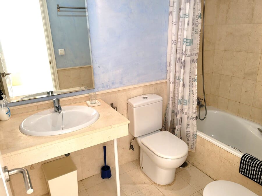 3 soveværelse Byhus til salg i Nuevo Portil med swimmingpool garage - € 249.000 (Ref: 4972565)