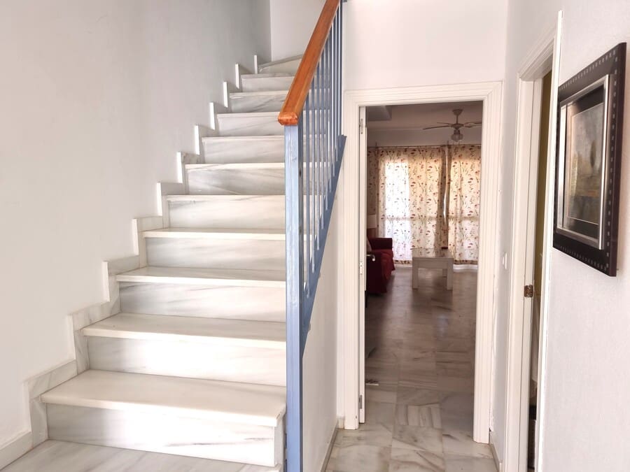 3 soveværelse Byhus til salg i Nuevo Portil med swimmingpool garage - € 249.000 (Ref: 4972565)