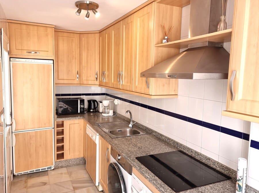 3 soveværelse Byhus til salg i Nuevo Portil med swimmingpool garage - € 249.000 (Ref: 4972565)