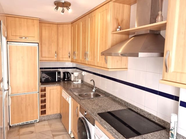 3 soveværelse Byhus til salg i Nuevo Portil, Cartaya med swimmingpool garage - € 249.000 (Ref: 4972565)