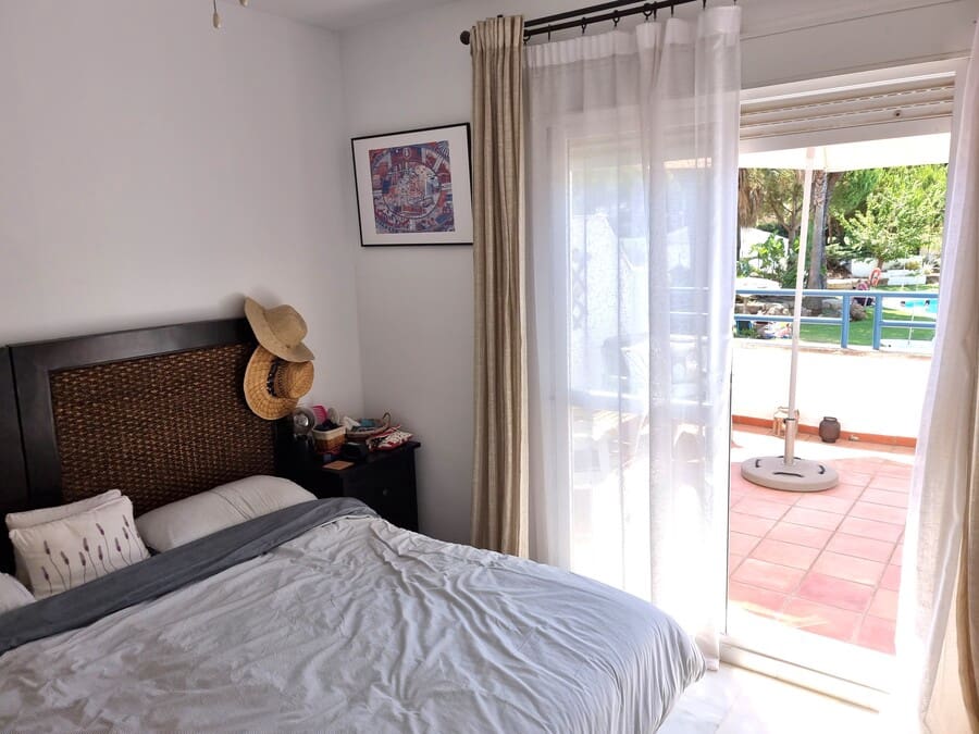 3 sypialnia Dom na sprzedaż w Nuevo Portil z basenem garażem - 259 000 € (Ref: 4972565)
