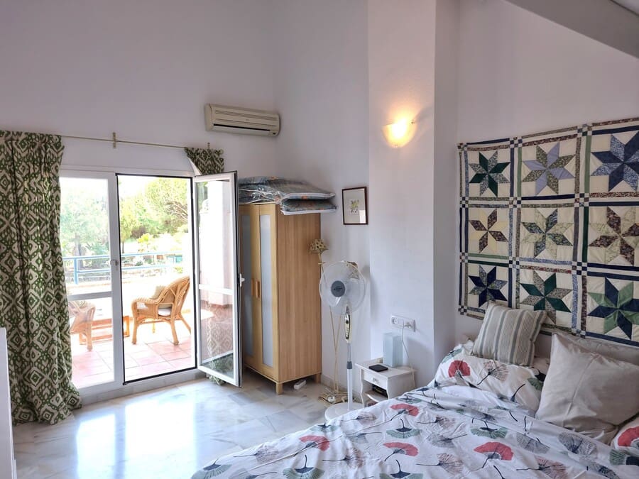 3 sypialnia Dom na sprzedaż w Nuevo Portil z basenem garażem - 259 000 € (Ref: 4972565)
