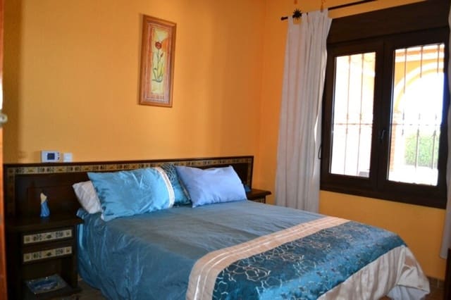 Finca/Casa Rural de 4 habitaciones en Lucena del Puerto en venta con piscina garaje - 295.000 € (Ref: 5189077)