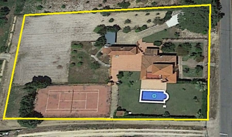 4 makuuhuone Maalaistalo myytävänä paikassa Lucena del Puerto mukana uima-altaan 
autotalli - 295 000 € (Ref: 5189077)