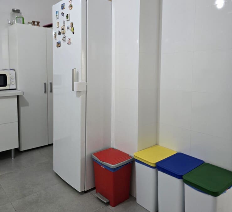 7 makuuhuone Maalaistalo myytävänä paikassa Niebla mukana uima-altaan 
autotalli - 345 000 € (Ref: 8580813)