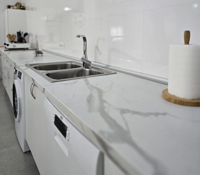 7 makuuhuone Maalaistalo myytävänä paikassa Niebla mukana uima-altaan 
autotalli - 345 000 € (Ref: 8580813)