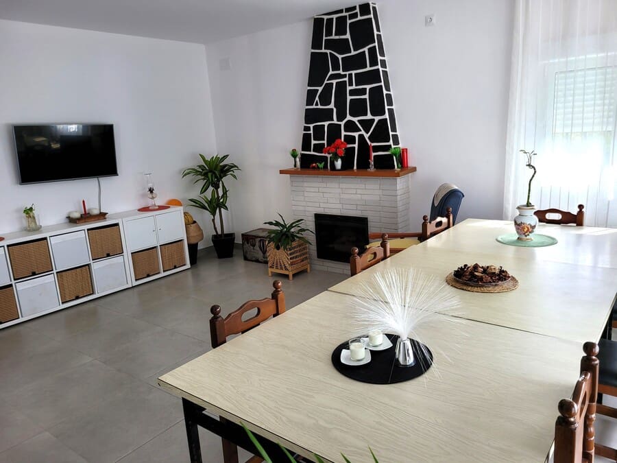 7 makuuhuone Maalaistalo myytävänä paikassa Niebla mukana uima-altaan 
autotalli - 345 000 € (Ref: 8580813)