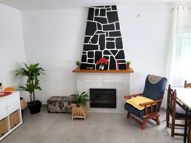 7 makuuhuone Maalaistalo myytävänä paikassa Niebla mukana uima-altaan 
autotalli - 345 000 € (Ref: 8580813)