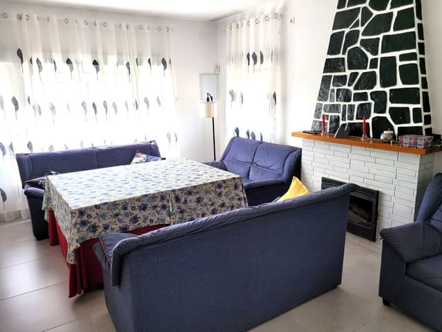 7 makuuhuone Maalaistalo myytävänä paikassa Niebla mukana uima-altaan 
autotalli - 345 000 € (Ref: 8580813)