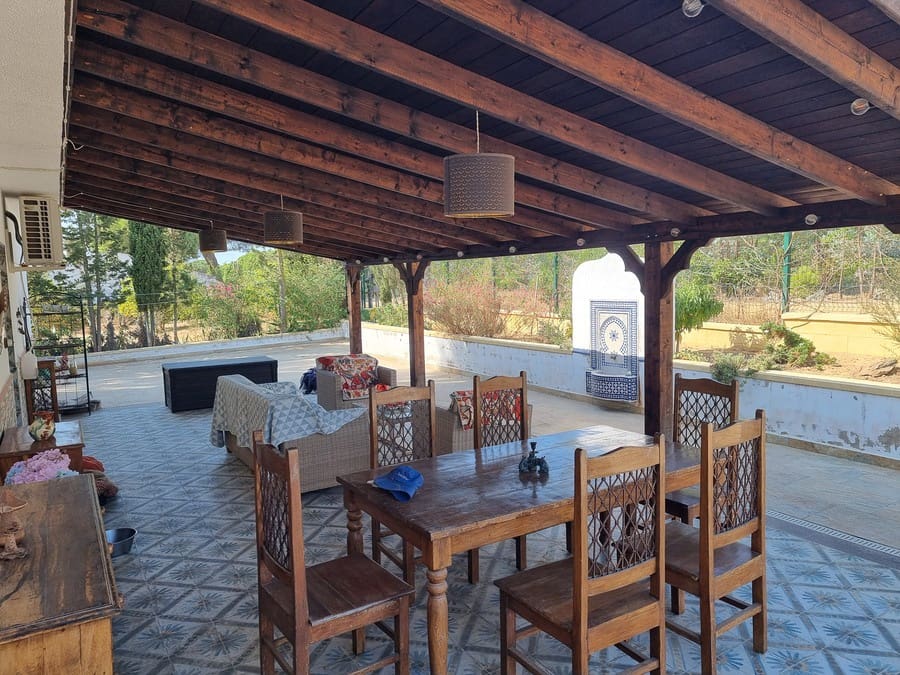 3 makuuhuone Maalaistalo myytävänä paikassa Lucena del Puerto mukana uima-altaan 
autotalli - 250 000 € (Ref: 9678131)