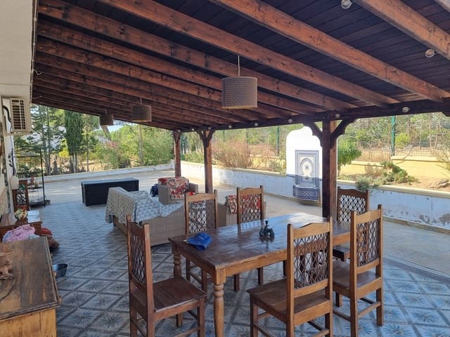 3 quarto Quinta/Casa Rural para venda em Lucena del Puerto com piscina garagem - 250 000 € (Ref: 9678131)