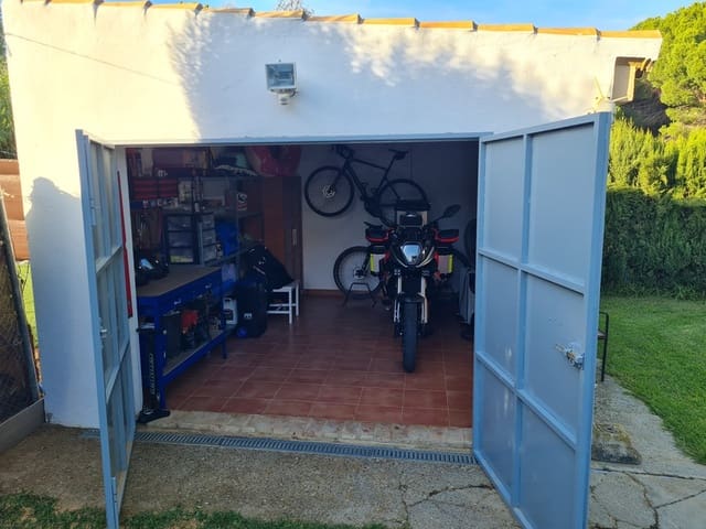 2 slaapkamer Finca/Landhuis te koop in Hinojos met zwembad garage - € 185.000 (Ref: 9678132)