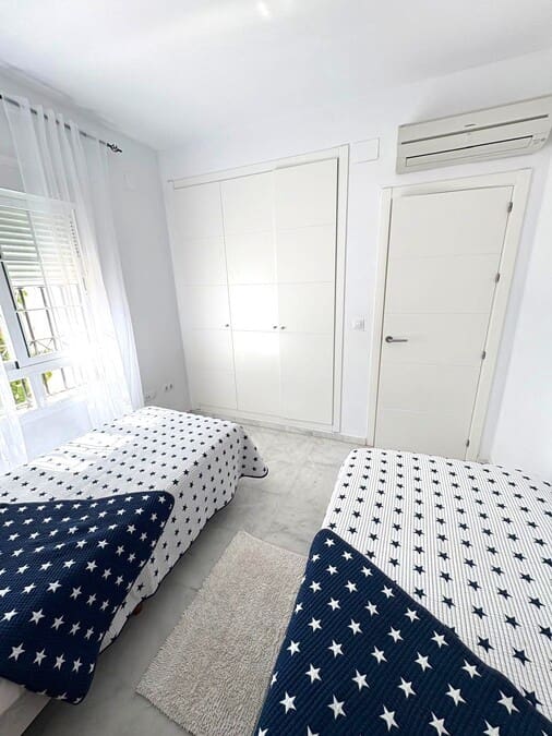 3 slaapkamer Villa te koop in Nuevo Portil met zwembad garage - € 498.500 (Ref: 9678134)