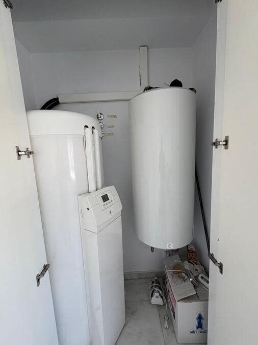 3 bedroom Villa for sale in Nuevo Portil with pool garage - € 498,500 (Ref: 9678134)