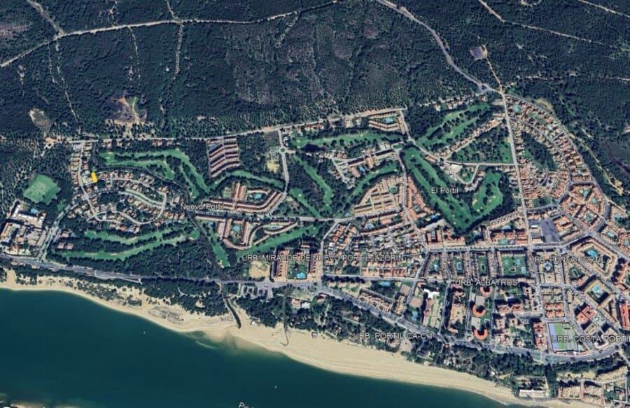 3 bedroom Villa for sale in Nuevo Portil with pool garage - € 498,500 (Ref: 9678134)