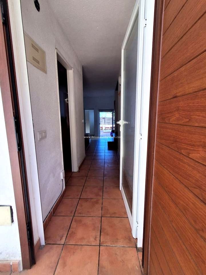 2 chambre Villa/Maison à vendre à Sant Joan de Labritja avec garage - 550 000 € (Ref: 10007866)