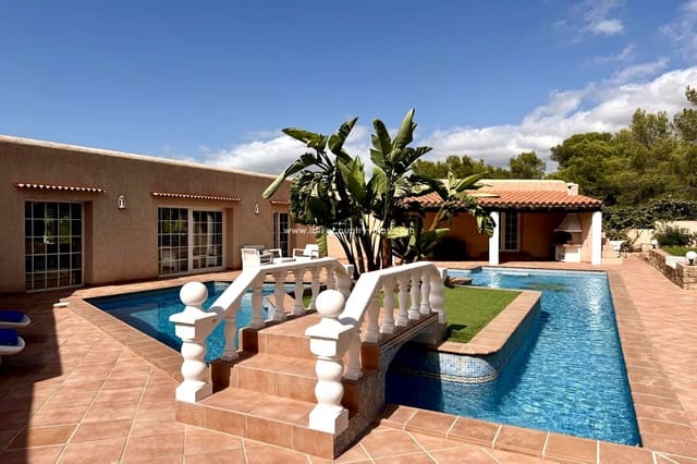 5 slaapkamer Villa te koop in Sant Antoni de Portmany met zwembad garage - € 2.950.000 (Ref: 10147993)