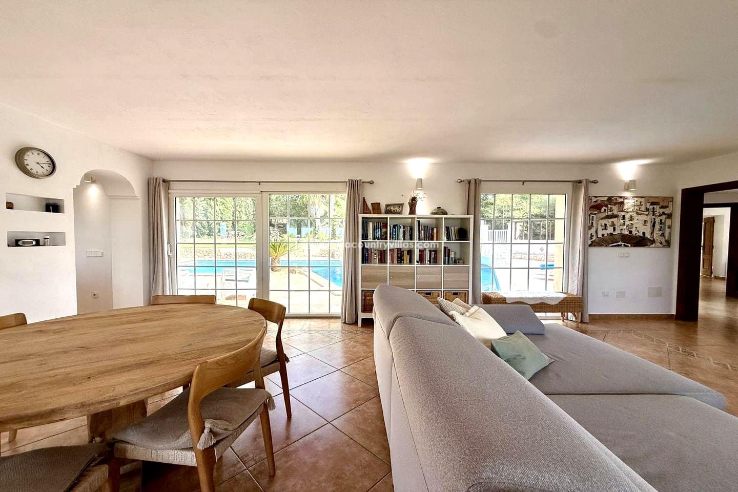 5 slaapkamer Villa te koop in Sant Antoni de Portmany met zwembad garage - € 2.950.000 (Ref: 10147993)