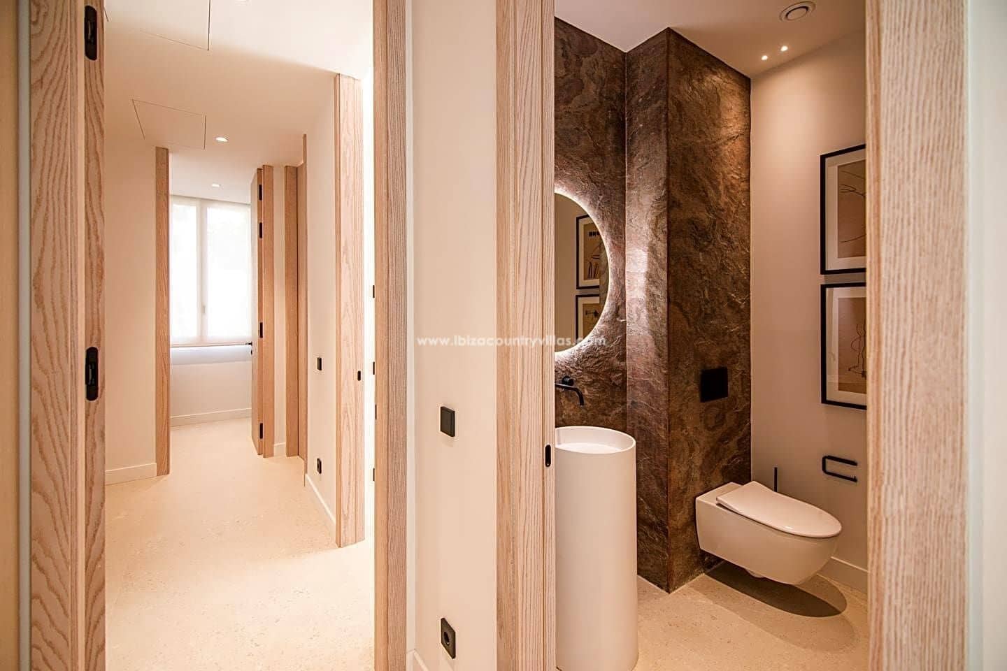 Chalet de 4 habitaciones en Santa Eulalia / Santa Eularia en venta con piscina - 4.400.000 € (Ref: 5963105)