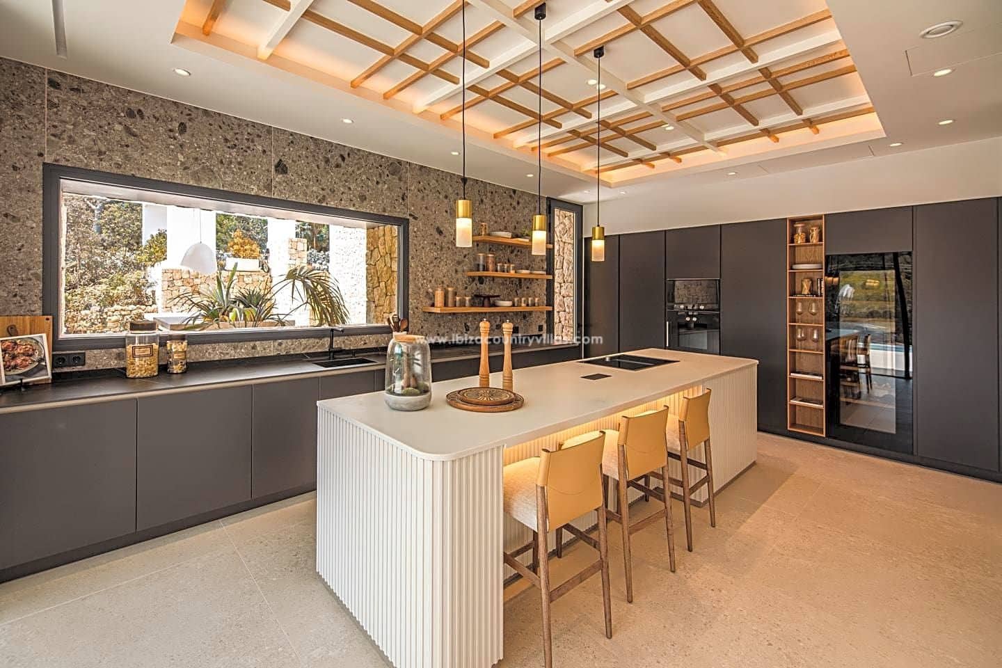 Chalet de 4 habitaciones en Santa Eulalia / Santa Eularia en venta con piscina - 4.400.000 € (Ref: 5963105)