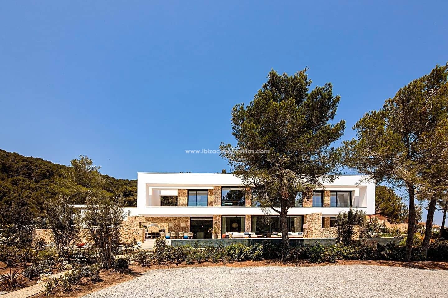 Chalet de 4 habitaciones en Santa Eulalia / Santa Eularia en venta con piscina - 4.400.000 € (Ref: 5963105)