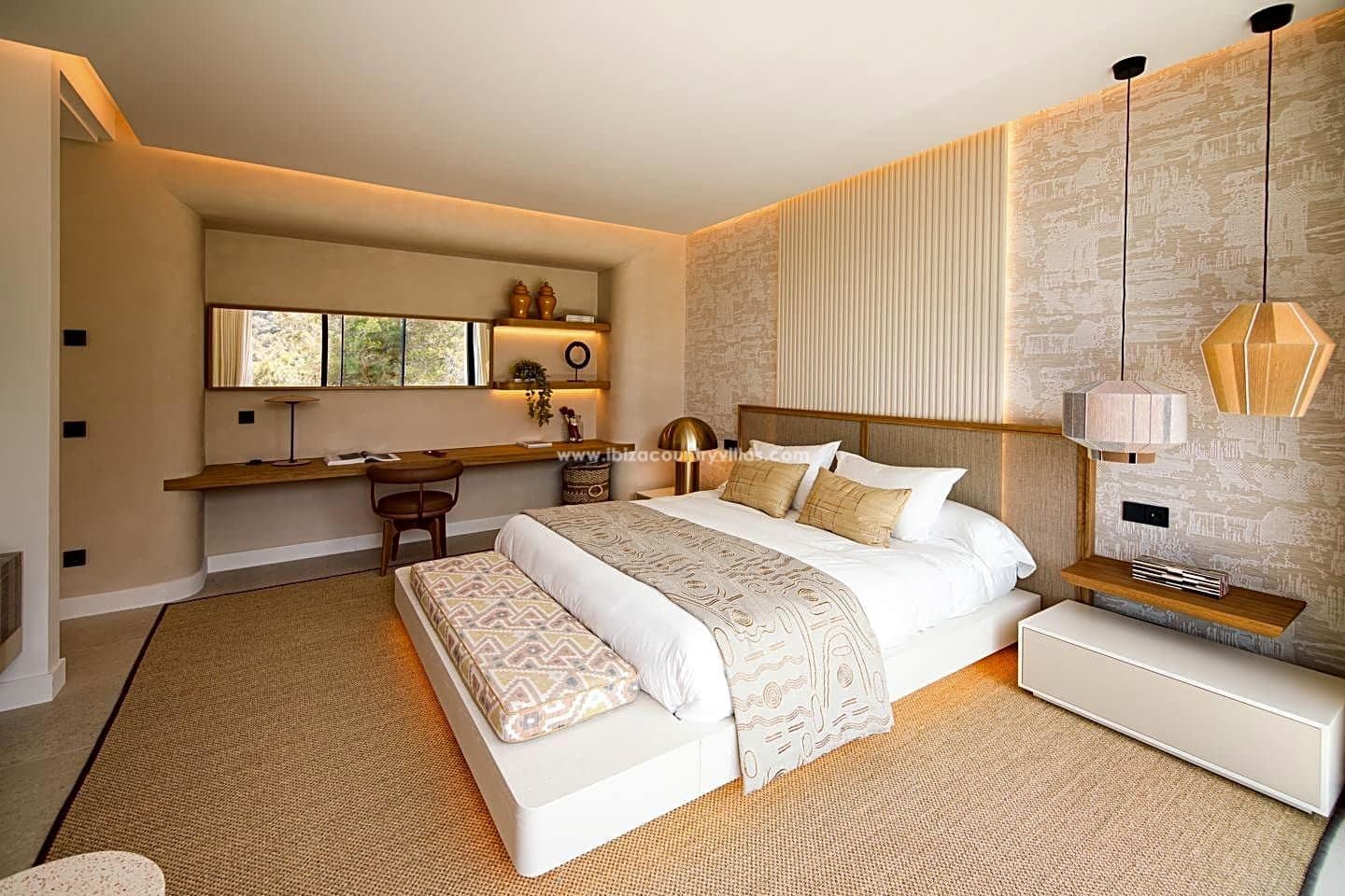 Chalet de 4 habitaciones en Santa Eulalia / Santa Eularia en venta con piscina - 4.400.000 € (Ref: 5963105)
