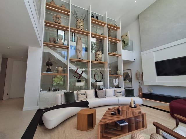 4 sypialnia Willa na sprzedaż w Santa Eulalia / Santa Eularia z basenem - 7 900 000 € (Ref: 5963105)