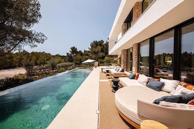 4 Zimmer Villa zu verkaufen in Santa Eulalia / Santa Eularia mit Pool Garage - 7.900.000 € (Ref: 5963105)