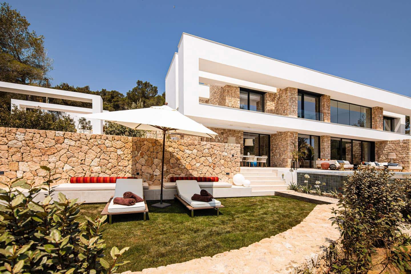 4 chambre Villa/Maison à vendre à Santa Eulalia / Santa Eularia avec piscine garage - 7 900 000 € (Ref: 5963105)