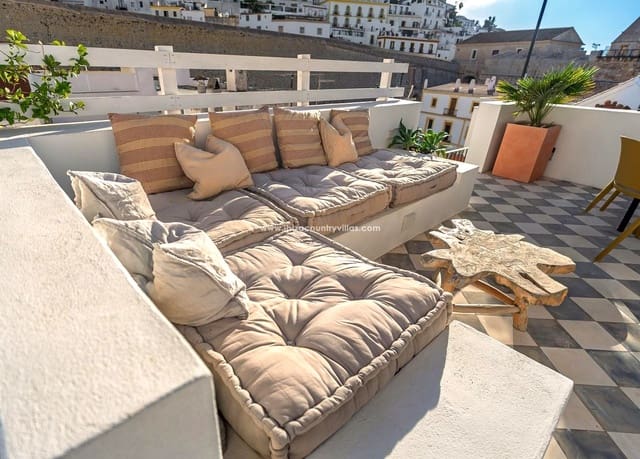2 soverom Leilighet til salgs i Ibiza by - € 695 000 (Ref: 7070872)