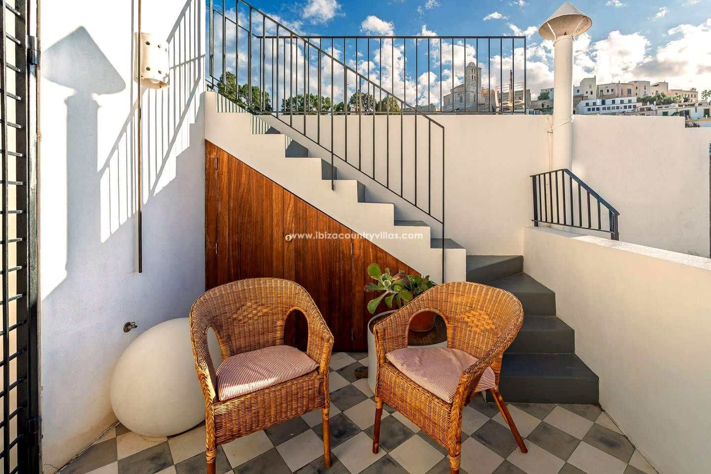 2 soverom Leilighet til salgs i Ibiza by - € 695 000 (Ref: 7070872)