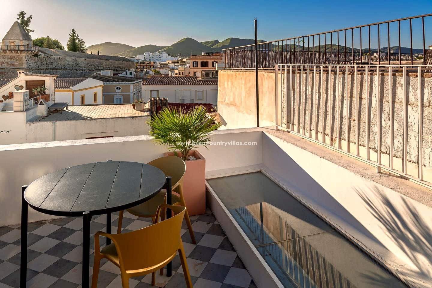 2 soverom Leilighet til salgs i Ibiza by - € 695 000 (Ref: 7070872)