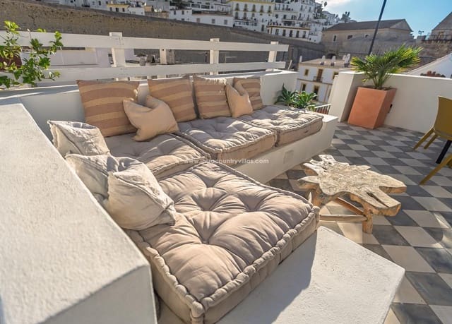 2 sovrum Lägenhet till salu i Ibiza stad - 695 000 € (Ref: 7070872)