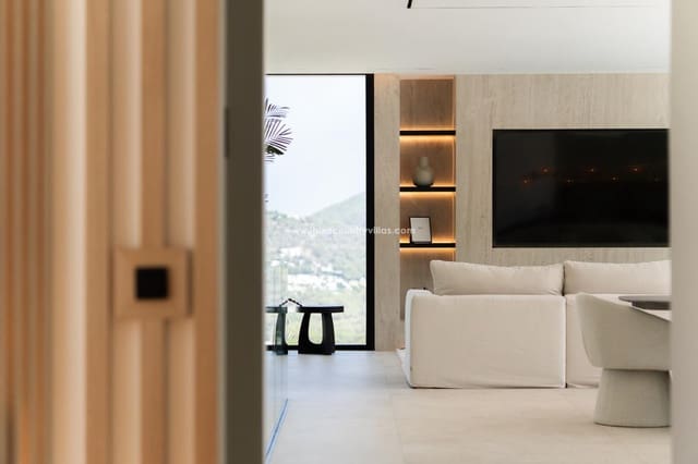 7 sypialnia Willa na sprzedaż w Roca Llisa, Santa Eulalia / Santa Eularia z basenem - 6 800 000 € (Ref: 8451342)